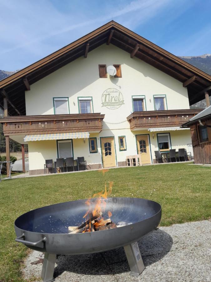 فندق Landhaus Tirol بريسيغ المظهر الخارجي الصورة